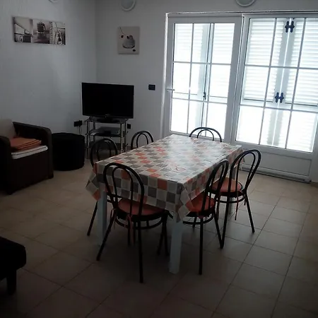 Dradar Apartman Zaboric