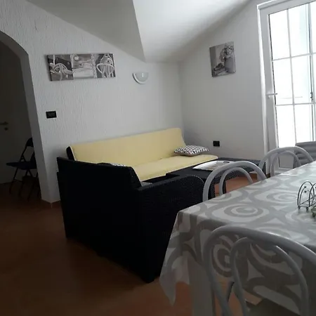 Dradar Apartman